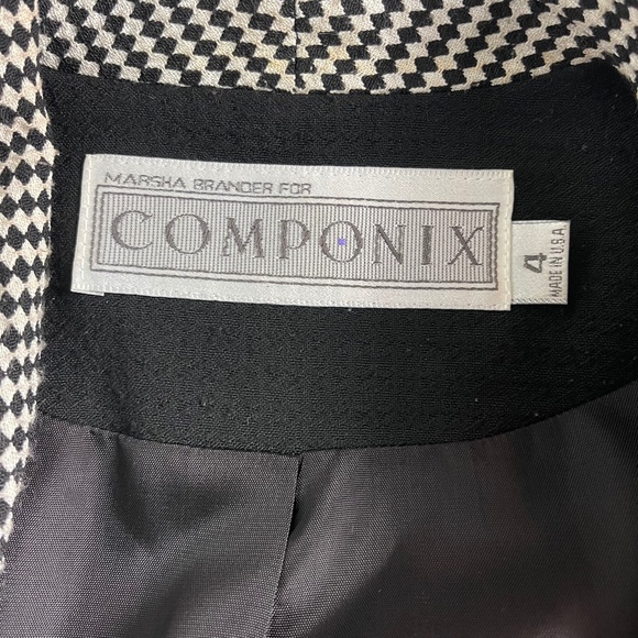 Black Fitted Blazer with Checkered Collar and Buttons - Picture 6 of 8